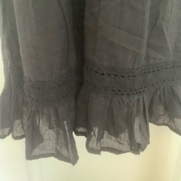 NWT Mango Reef Black Crochet Lace Sleeveless Slip Swing Mini Dress Size M - Picture 3 of 9